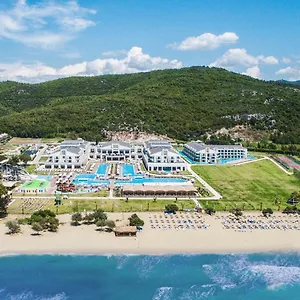 Korumar Ephesus Beach & Spa Hotel